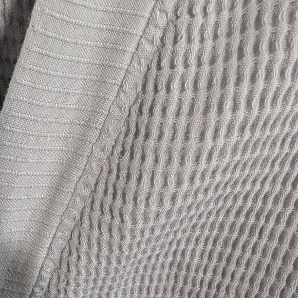 Matouk Kiran Robe in Silver Grey Size Small / Medium Cotton Bamboo Blend Cozy - Picture 10 of 12